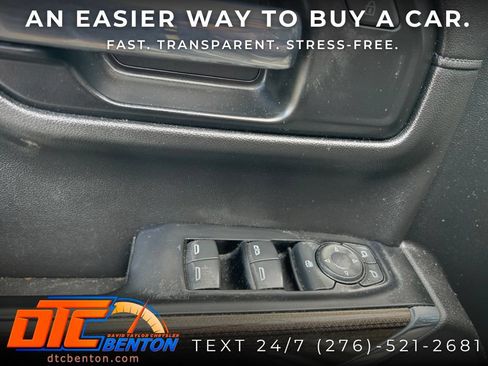 Used 2022 Chevrolet Silverado 1500 LT AWD/4WD image 11