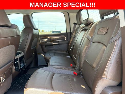 Used 2025 RAM 2500 Limited AWD/4WD image 10