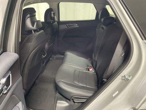 New 2026 Kia Sportage SX image 16