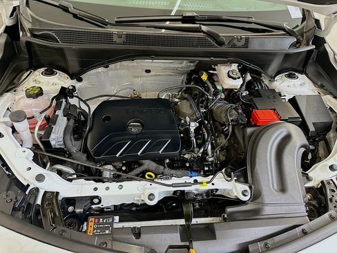 Used 2025 Buick Encore GX Preferred image 33