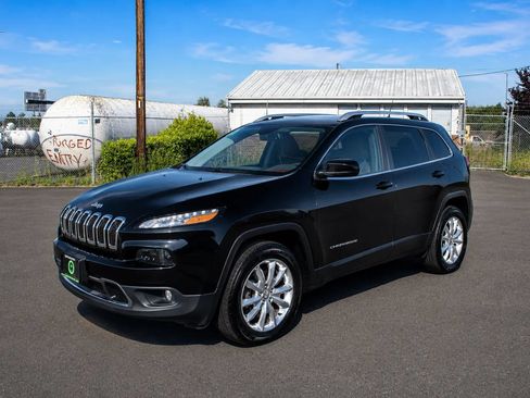 Used 2016 Jeep Cherokee Limited AWD/4WD image 3