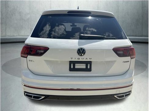 Used 2024 Volkswagen Tiguan SEL R-Line AWD/4WD image 3