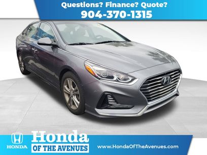 Used 2018 Hyundai Sonata Limited w/ Limited Ultimate Package 03