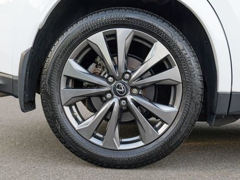 Used 2024 Lexus UX 250h F Sport AWD/4WD image 13