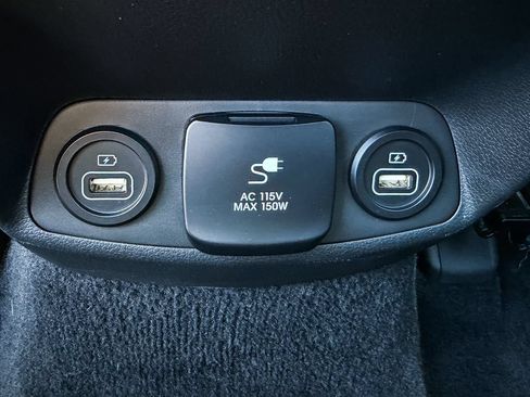 Used 2022 Hyundai Santa Fe Limited AWD/4WD image 49