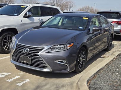 Used 2016 Lexus ES 350 w/ Luxury Package w/Wood Trim