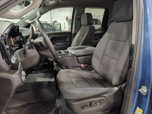 Used 2024 GMC Sierra 1500 Elevation image 8