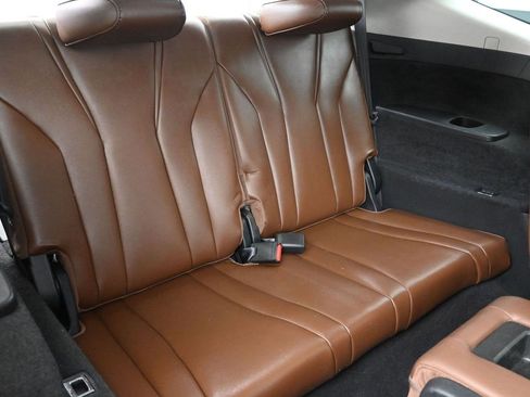 Used 2022 Acura MDX SH-AWD w/ Technology Package image 16