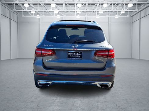 Certified 2019 Mercedes-Benz GLC 300 4MATIC image 5