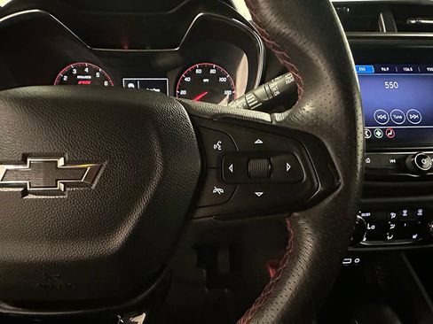Used 2021 Chevrolet TrailBlazer RS w/ Convenience Package AWD/4WD image 38
