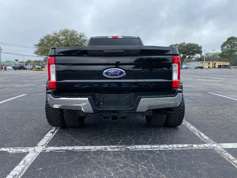 Used 2019 Ford F350 XLT image 8