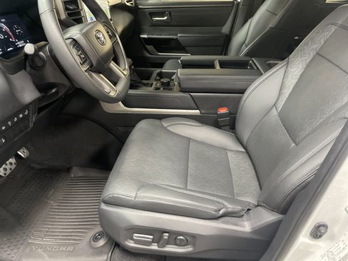 Used 2025 Toyota Tundra Limited w/ TRD Off-Road Package image 15