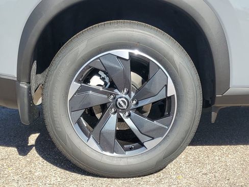 New 2026 Nissan Rogue SV image 5