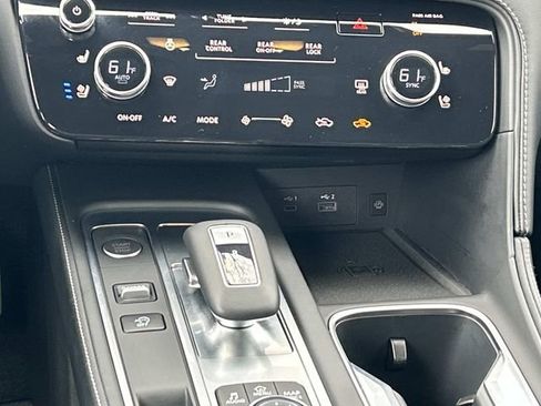 Used 2025 INFINITI QX60 Luxe w/ Black Edition image 28