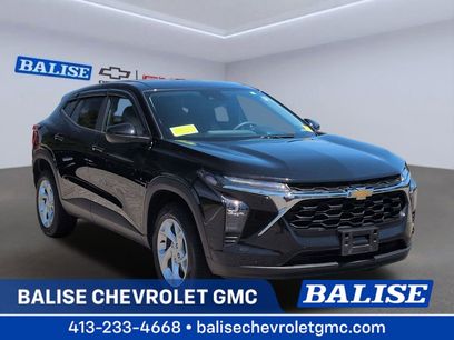 Used 2024 Chevrolet Trax LS w/ LS Convenience Package
