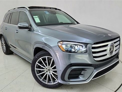 Used 2025 Mercedes-Benz GLS 450 GLS 450 image 1