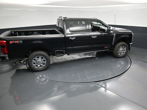 New 2026 Ford F250 King Ranch w/ Chrome Package AWD/4WD image 48