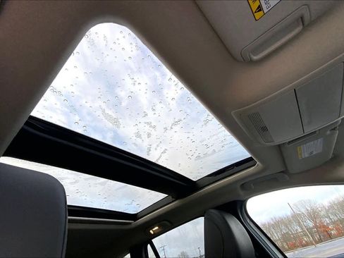 Used 2025 MAZDA CX-50 AWD 2.5 Hybrid w/ Weather Package image 13