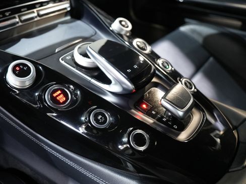 Used 2017 Mercedes-Benz AMG GT Coupe image 41