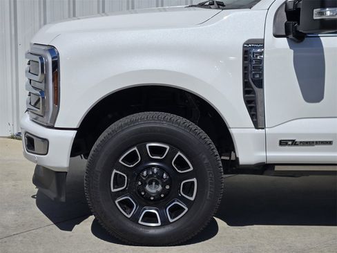 Used 2024 Ford F350 Platinum image 8