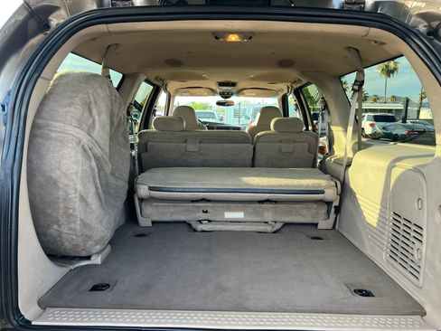 Used 2002 Ford Excursion Limited AWD/4WD image 19