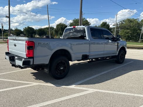 Used 2026 Ford F250 Lariat w/ Black Appearance Package AWD/4WD image 5