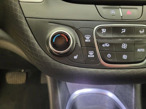 Used 2025 Chevrolet Malibu LT image 7