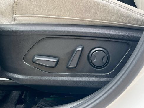 Used 2024 Hyundai Tucson Limited AWD/4WD image 29