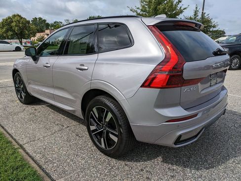 New 2026 Volvo XC60 B5 Core w/ Climate Package image 6