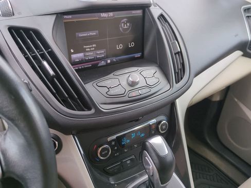 Used 2013 Ford C-MAX SEL FWD image 27