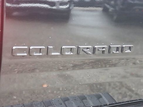 Used 2022 Chevrolet Colorado Z71 image 9