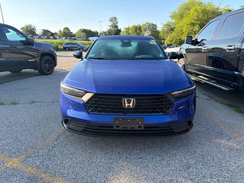 Used 2023 Honda Accord Sport image 4