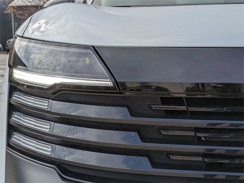 New 2026 Nissan Kicks SV w/ Cold Weather Package image 11