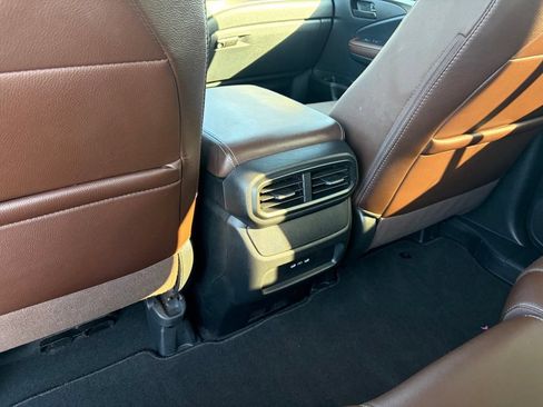 Used 2024 Honda Passport EX-L image 26