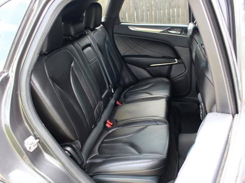 Used 2019 Lincoln MKC Premiere FWD image 33