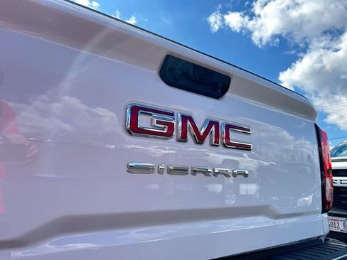 New 2026 GMC Sierra 2500 Pro AWD/4WD image 7