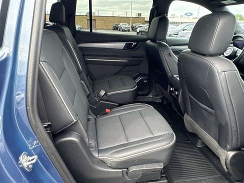 Certified 2025 Buick Enclave Preferred w/ LPO, Floor Liner Package FWD image 27
