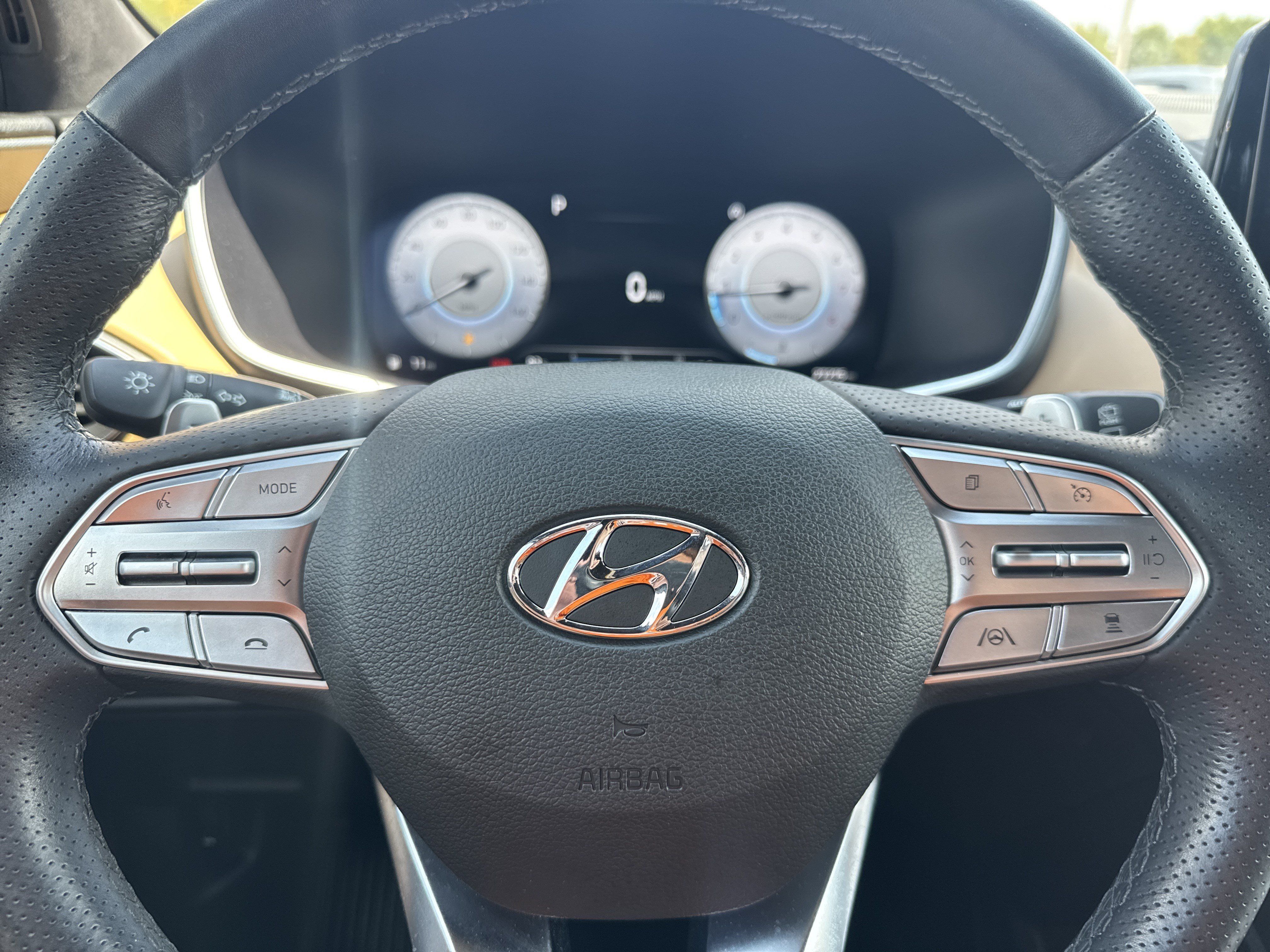 Used 2023 Hyundai Santa Fe Calligraphy FWD image 10