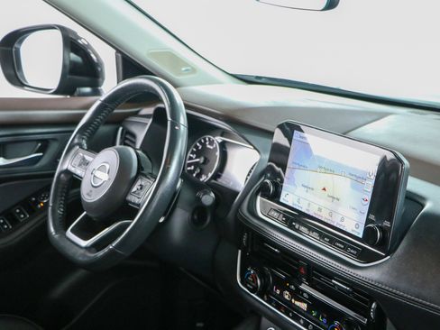 Used 2023 Nissan Rogue SL w/ SL Premium Package FWD image 26