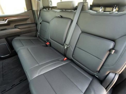 Used 2023 GMC Sierra 1500 SLT w/ SLT Premium Package image 34