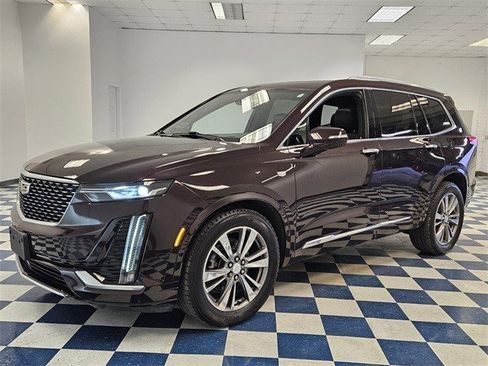 Certified 2021 Cadillac XT6 Premium Luxury image 3