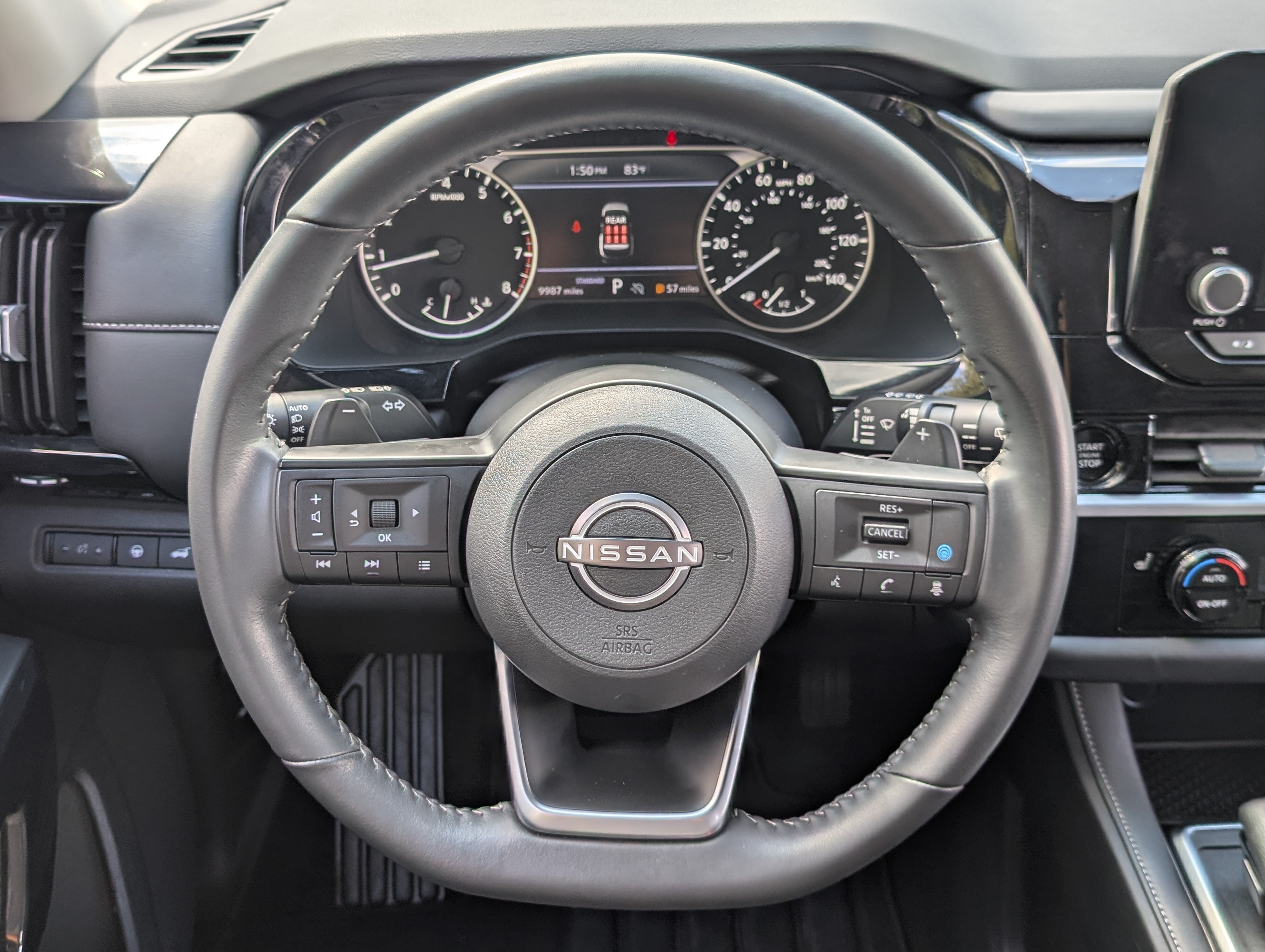 Used 2025 Nissan Pathfinder SV FWD image 24