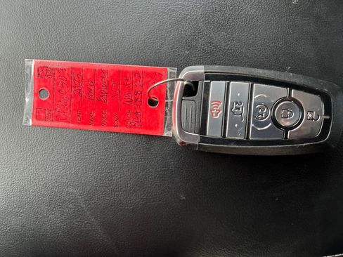 Used 2023 Ford Explorer XLT w/ Equipment Group 202A image 28