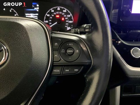 Used 2023 Toyota Corolla Cross LE image 25