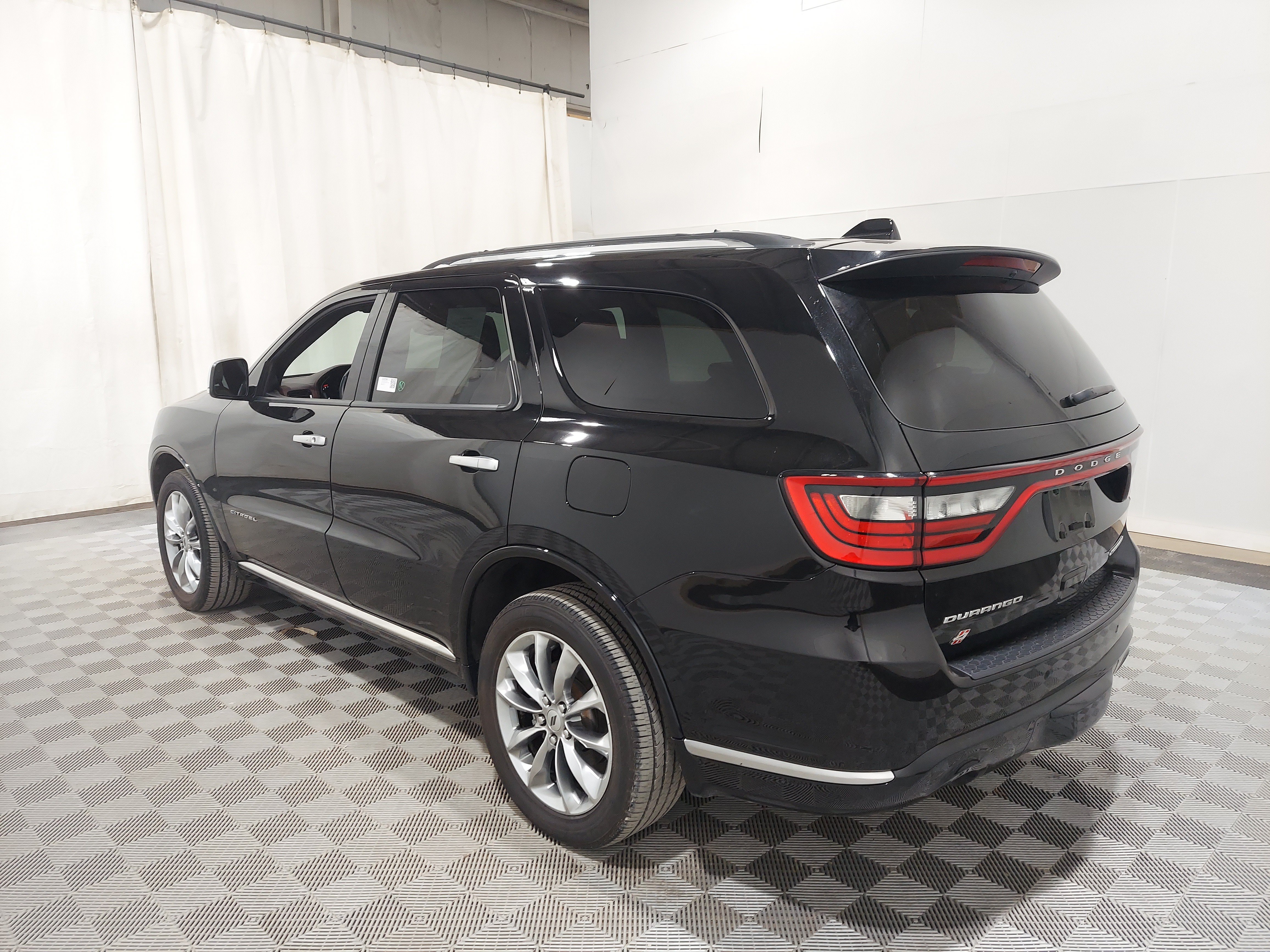 Used 2024 Dodge Durango Citadel AWD/4WD image 2