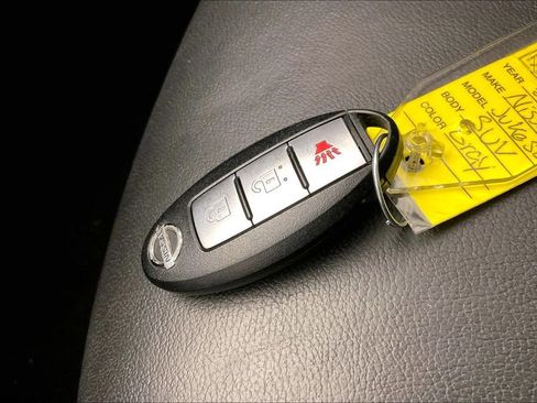 Used 2013 Nissan Juke SL image 14