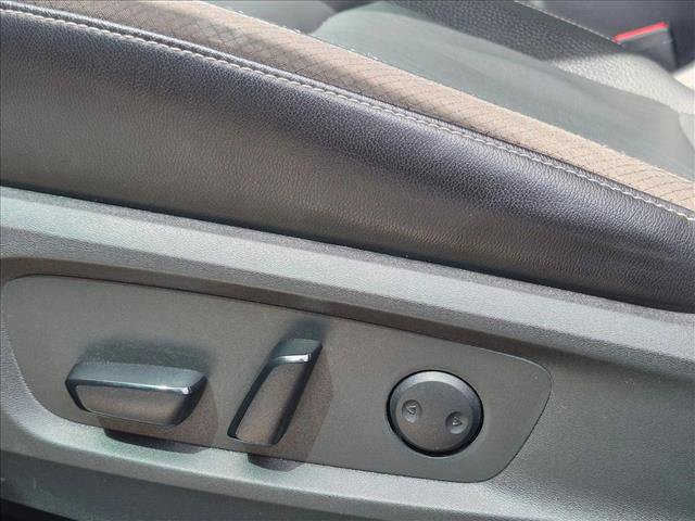 Used 2022 Nissan Pathfinder SL FWD image 4