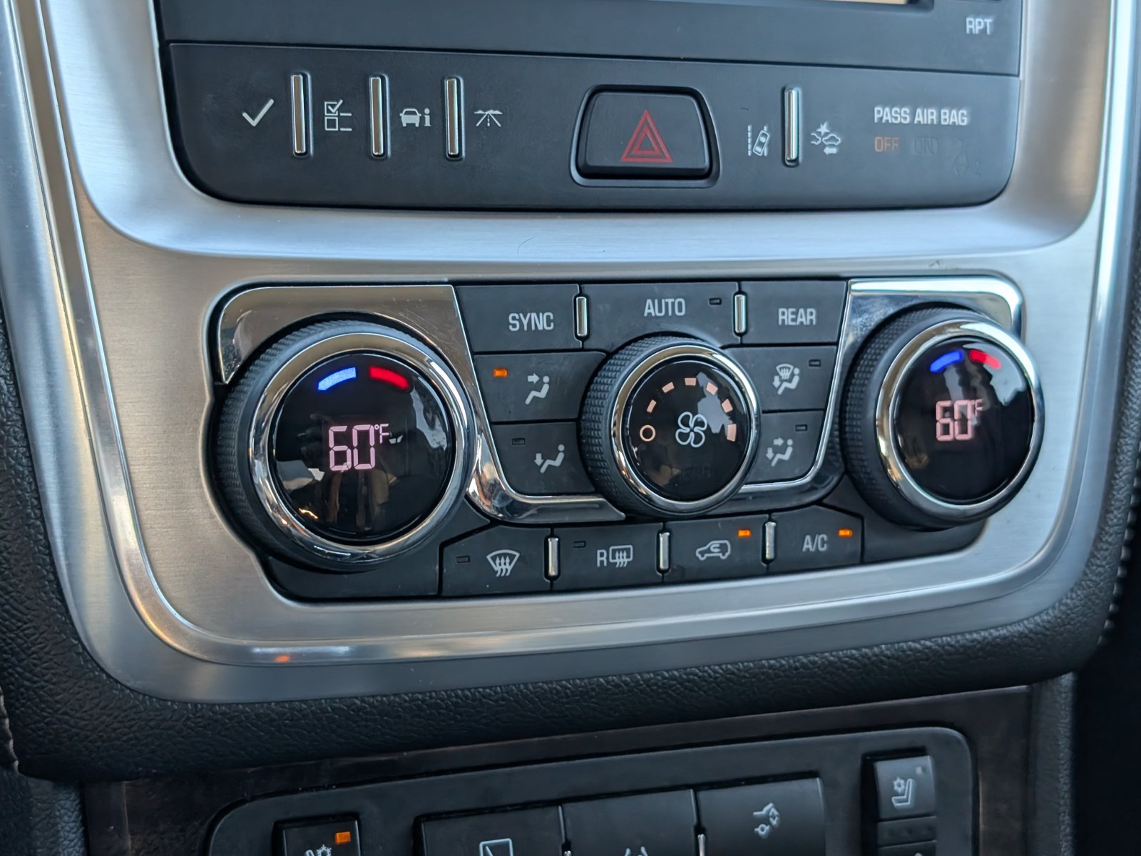 Used 2017 GMC Acadia Limited SLT FWD image 15