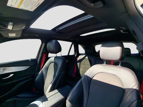 Used 2019 Mercedes-Benz GLC 43 AMG 4MATIC image 22