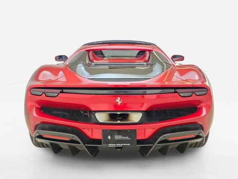 Used 2023 Ferrari 296 GTS RWD image 10
